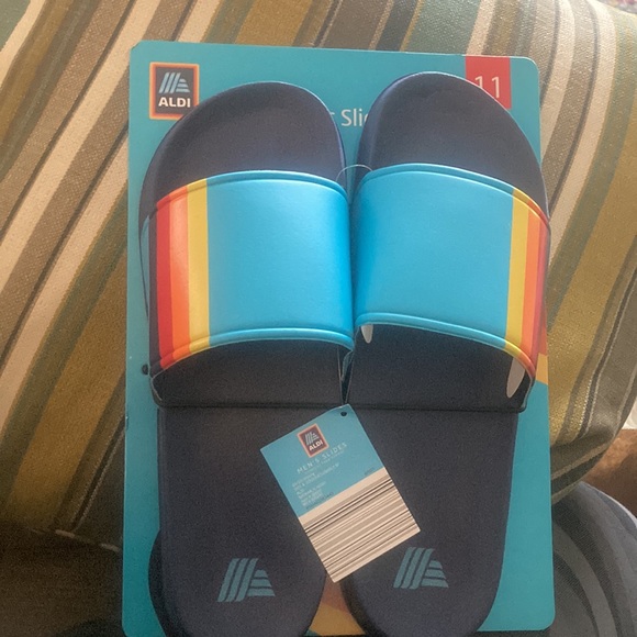 Crane ALDI Fan | Shoes | Aldi Gear Mens 223 Capsule Collection Crane ...